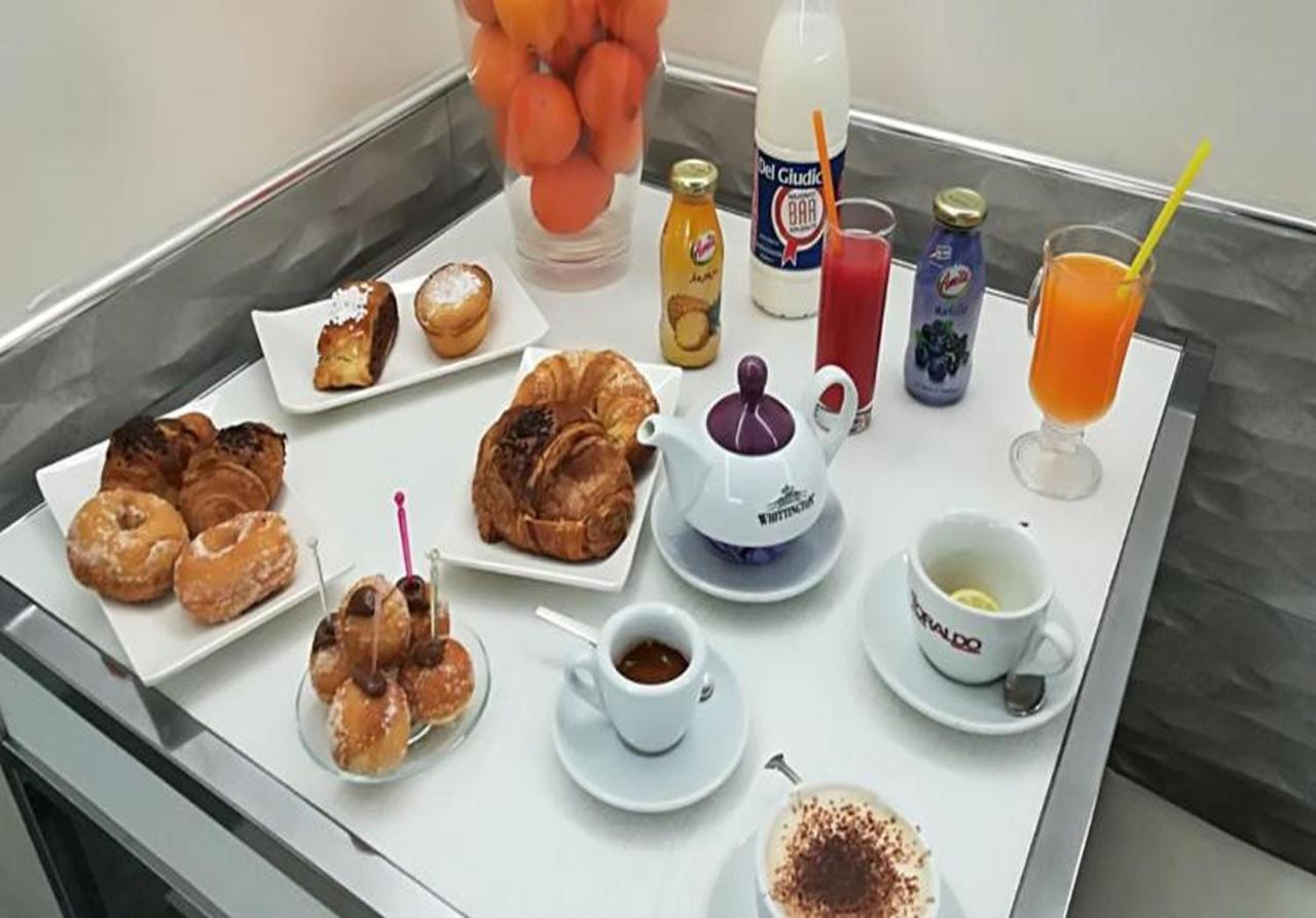 Hotel Addu' Ninucc' Neapol Zewnętrze zdjęcie